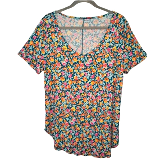 Lane Bryant Tops - Lane Bryant Fitted Tunic Floral Print V Neck Plus Size 18/20